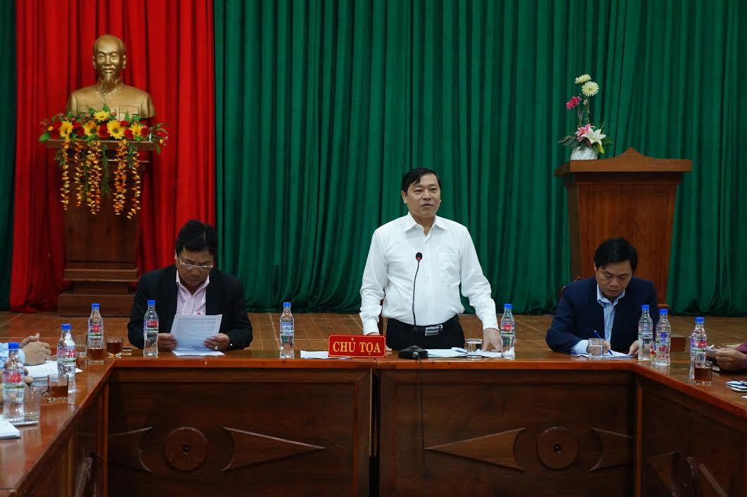 Chủ tịch Lại Xuân Môn phát biểu tại buổi kiểm tra, giám sát việc cho vay vốn ở thành phố Tam Kỳ