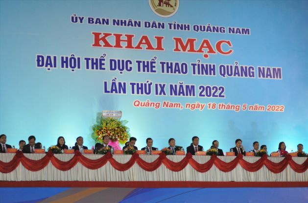 Đoàn Chủ tịch tại lễ khai mạc Đại hội TD-TT tỉnh Quảng Nam lần thứ IX. Ảnh: T.V