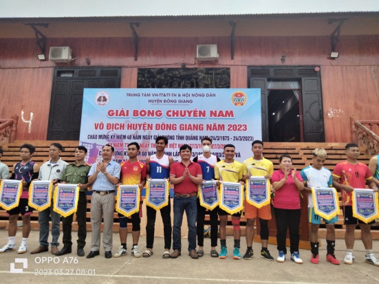 Đông Giang tổ chức giải bóng chuyền chào mừng Đại hội Hội Nông dân các cấp